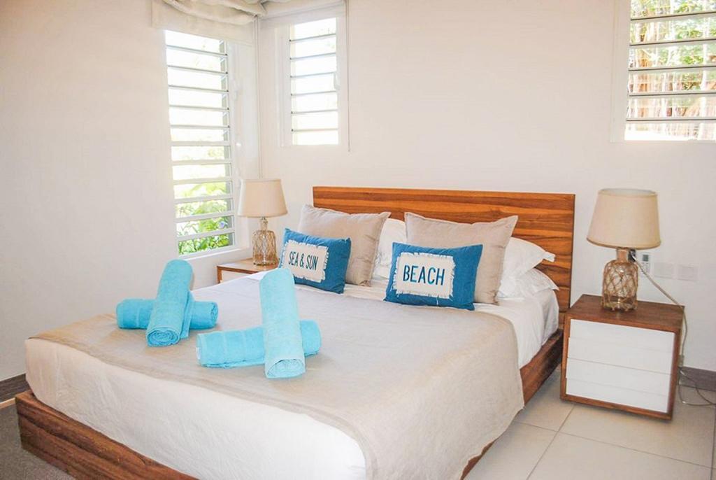 L'Escale 3 Bedrooms Sea View And Beachfront Suite By Dream Escapes Tamarin Bagian luar foto