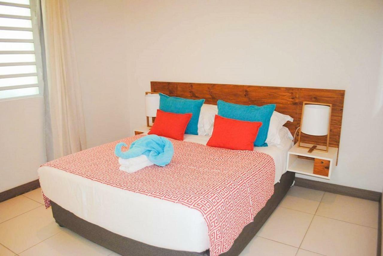 L'Escale 3 Bedrooms Sea View And Beachfront Suite By Dream Escapes Tamarin Bagian luar foto